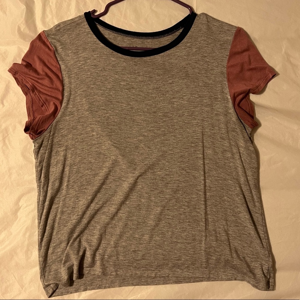 American Eagle Baby Tee
